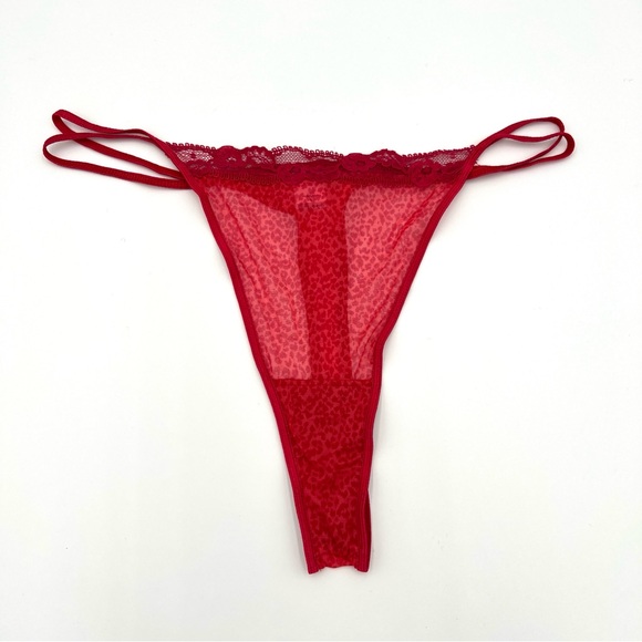 True Vintage Y2K Victoria's Secret Red Strappy Lace Thong Panties Leopard Print - Picture 1 of 3